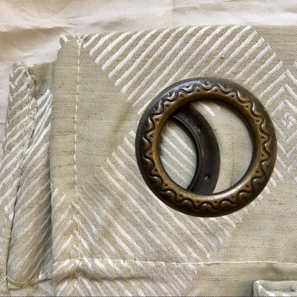 2 light sage green curtains 40w x 84l - Picture 5 of 5